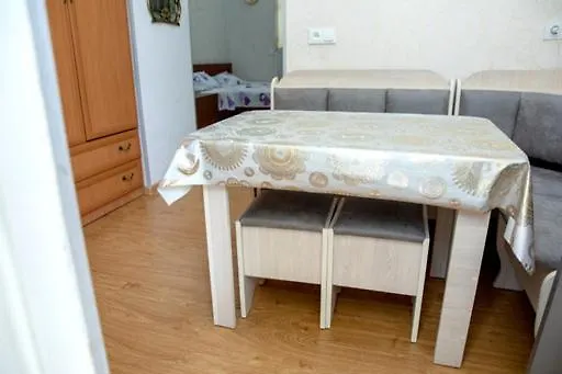 بيت ضيافة فندق ليلى تبليسي